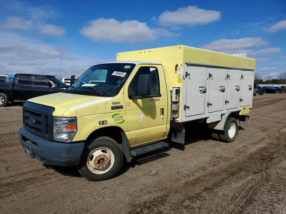 2019 FORD E-450
