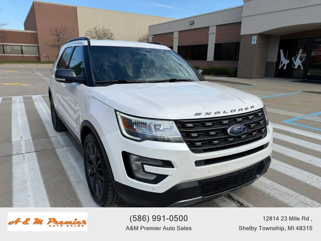 2017 FORD Explorer