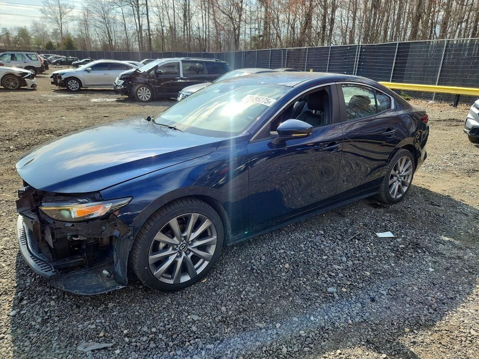 2022 MAZDA Mazda3