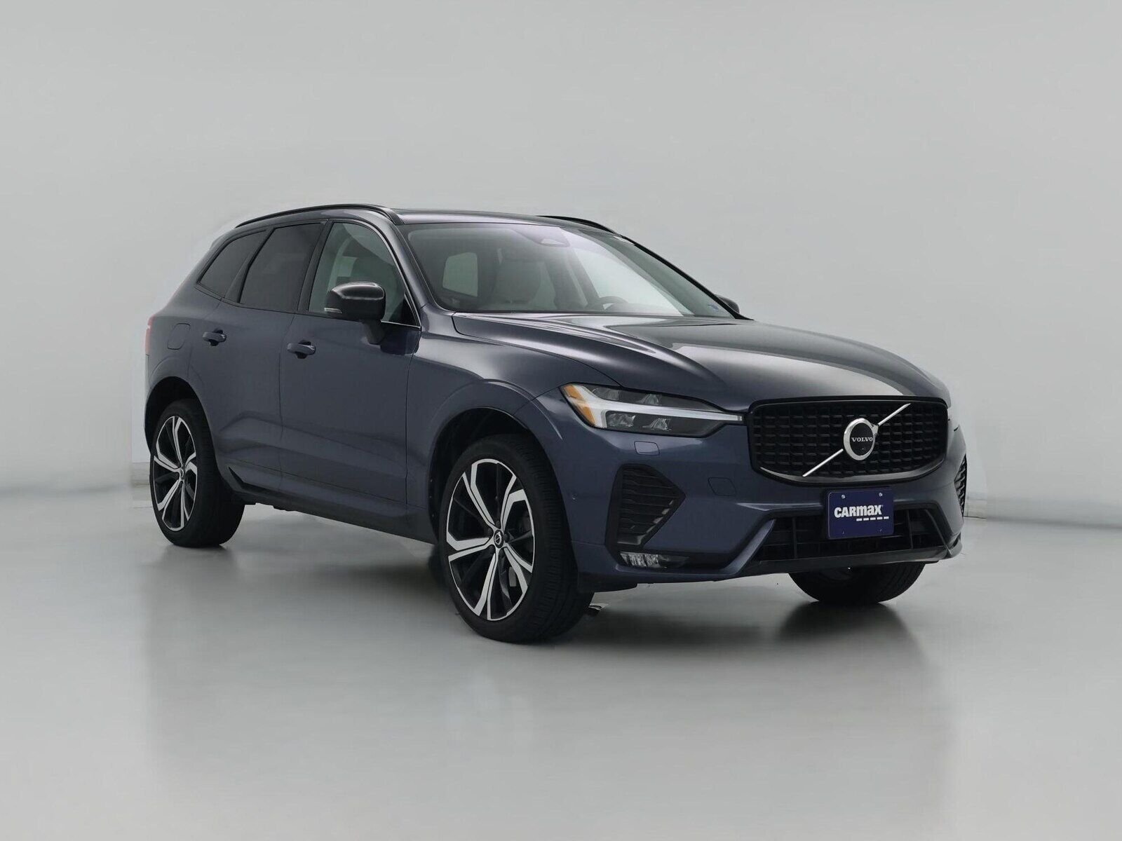 2023 VOLVO XC60