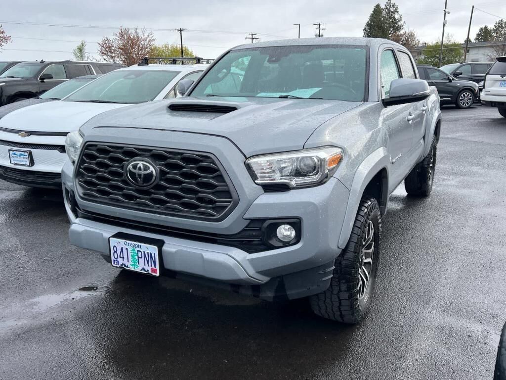 2020 TOYOTA Tacoma