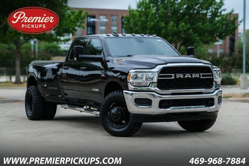 2022 RAM 3500
