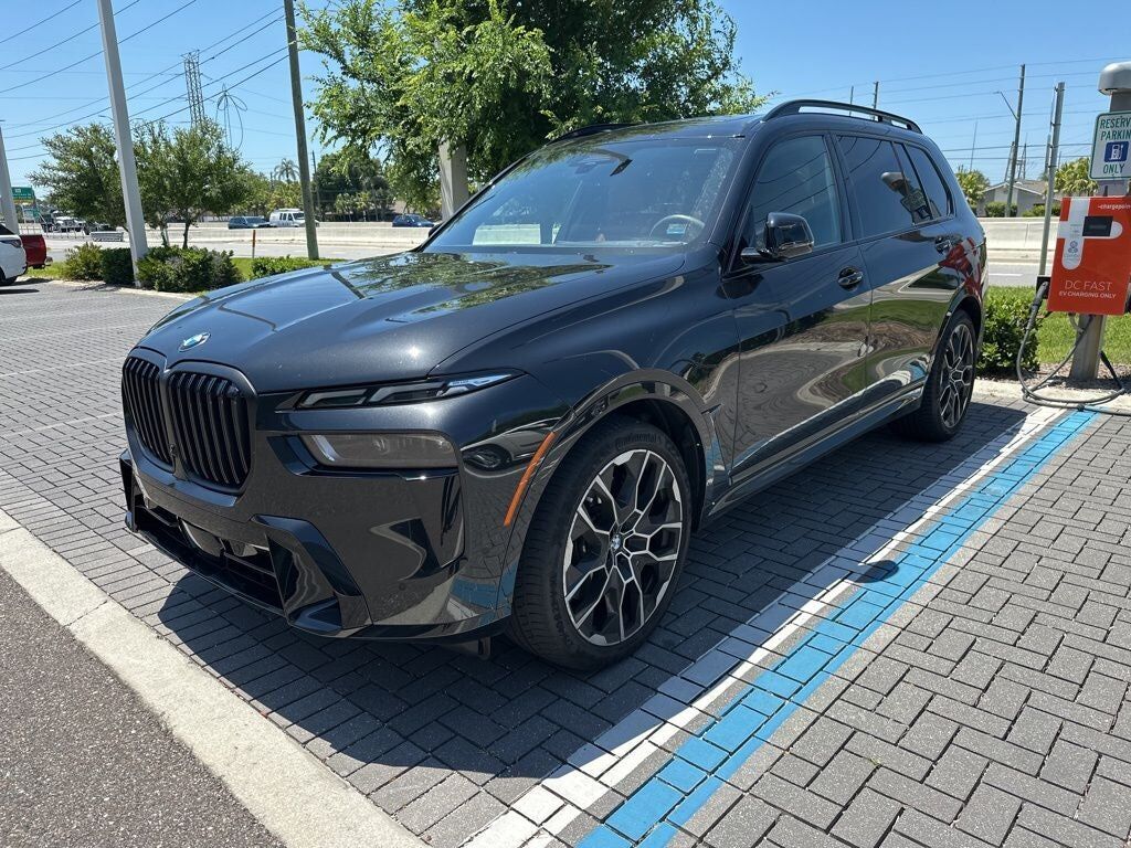 2024 BMW X7
