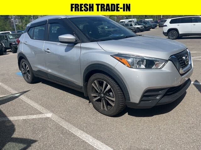 2020 NISSAN Kicks