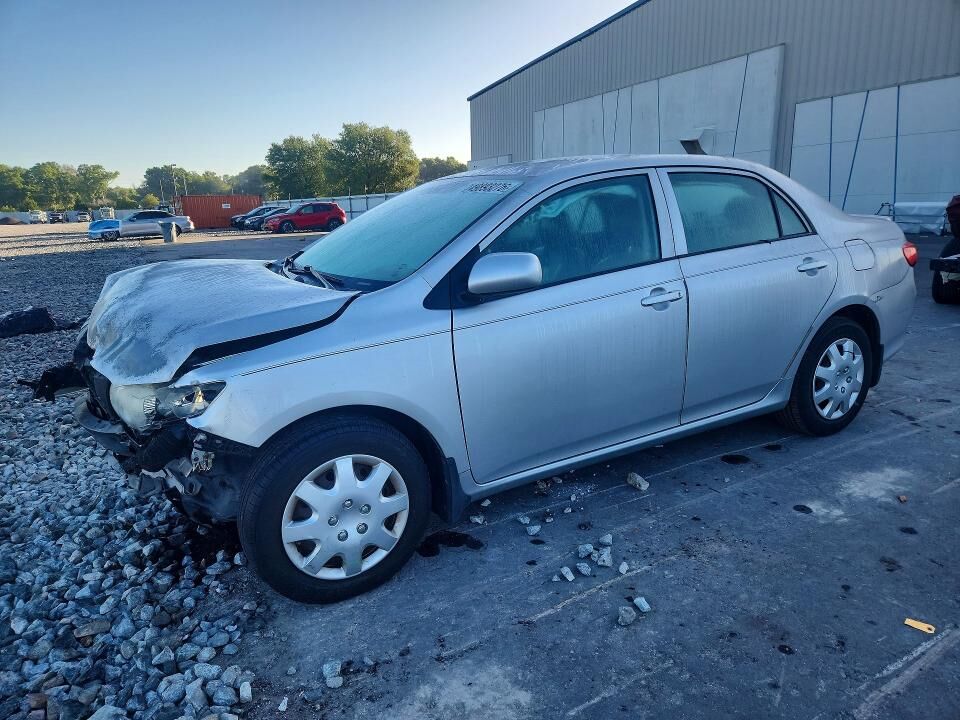 2010 TOYOTA Corolla