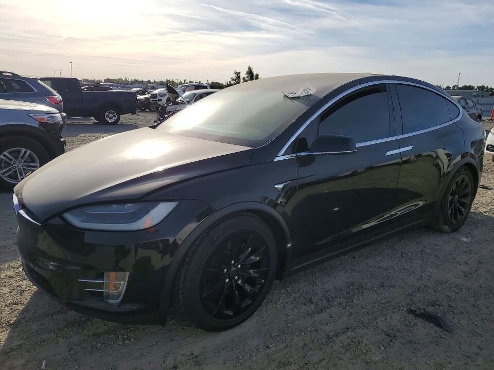 2018 TESLA Model X