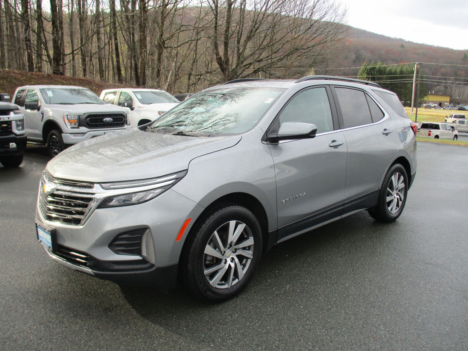 2023 CHEVROLET Equinox