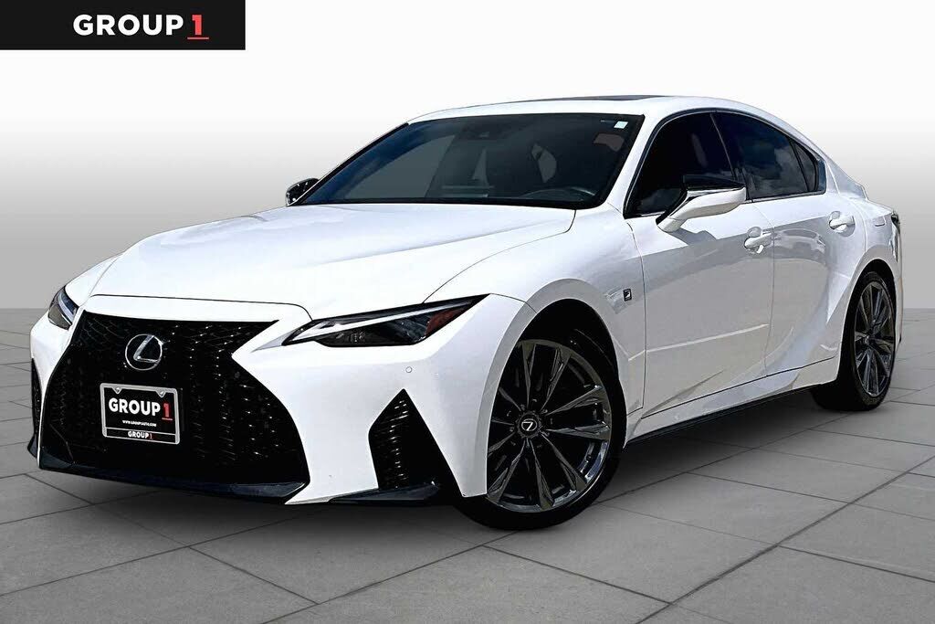 2024 LEXUS IS