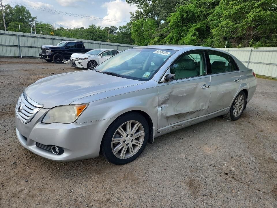 2008 TOYOTA Avalon