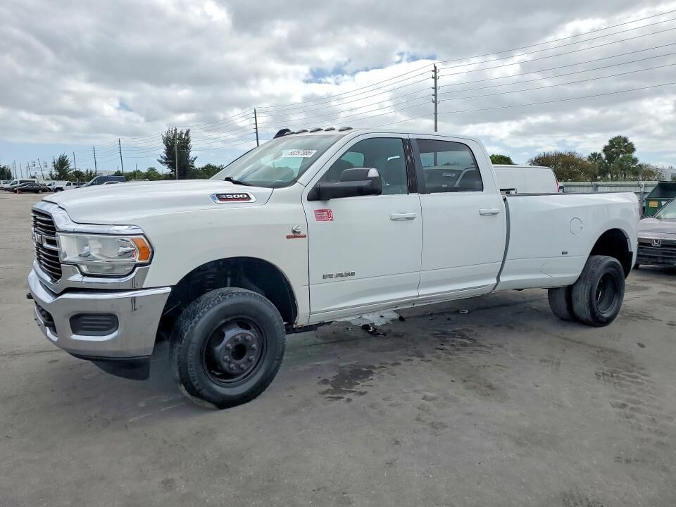 2021 RAM 3500