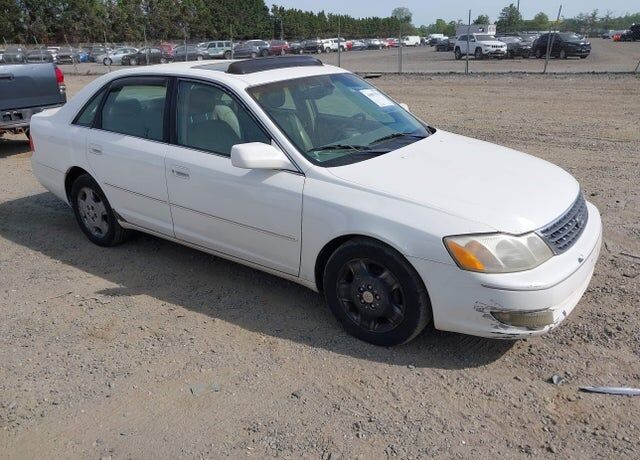 2003 TOYOTA Avalon