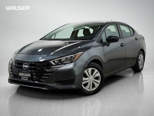 2025 NISSAN Versa