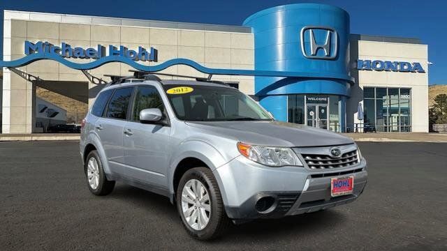 2012 SUBARU Forester