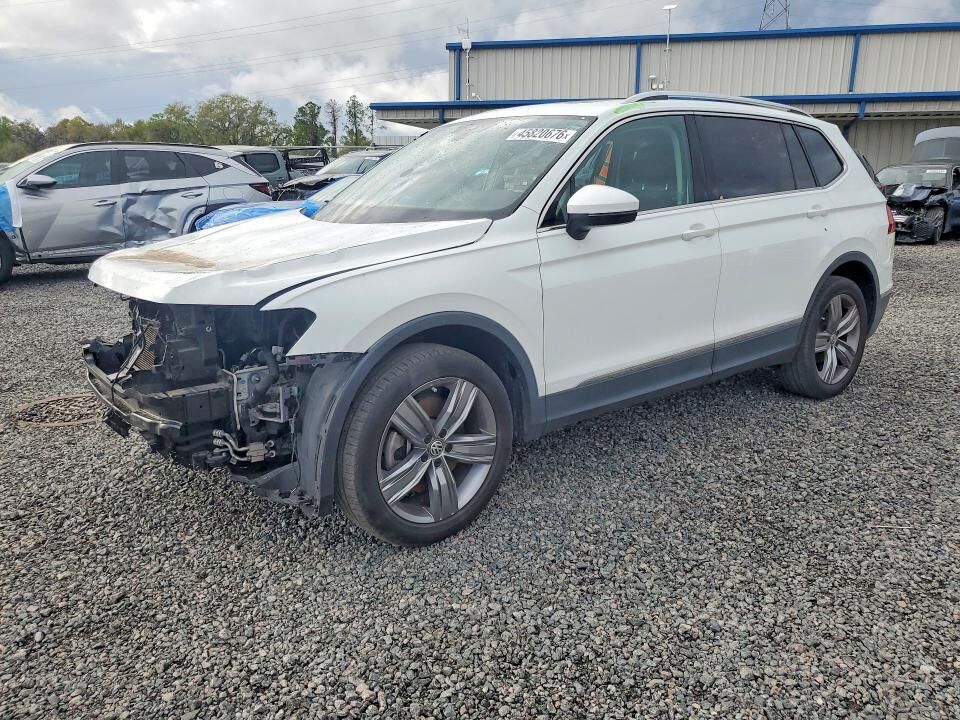 2021 VOLKSWAGEN Tiguan