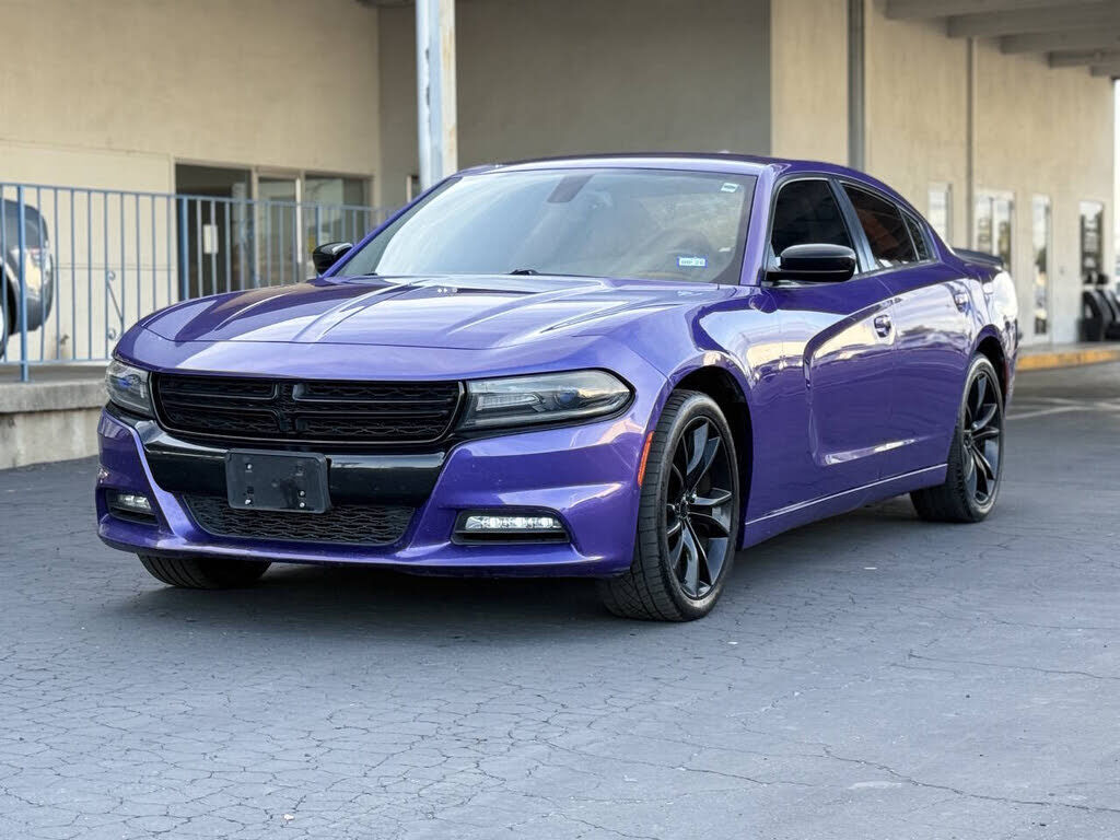 2016 DODGE Charger