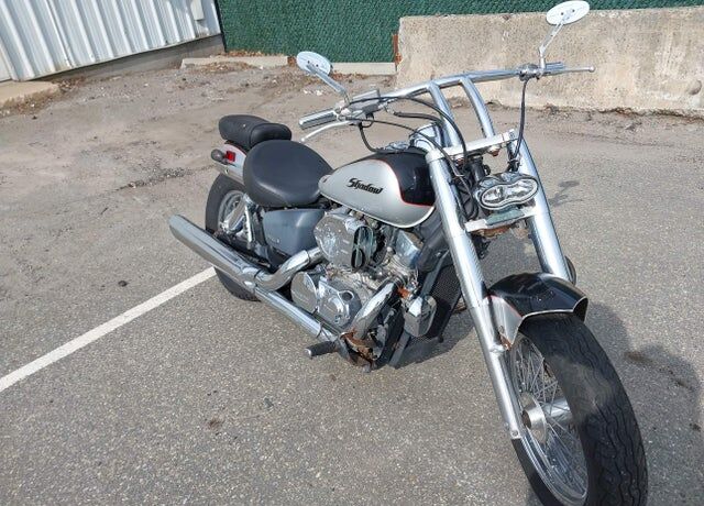 2004 HONDA VT750