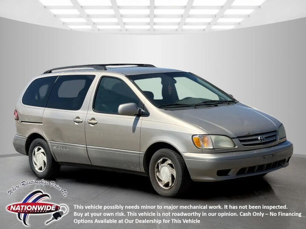 2002 TOYOTA Sienna