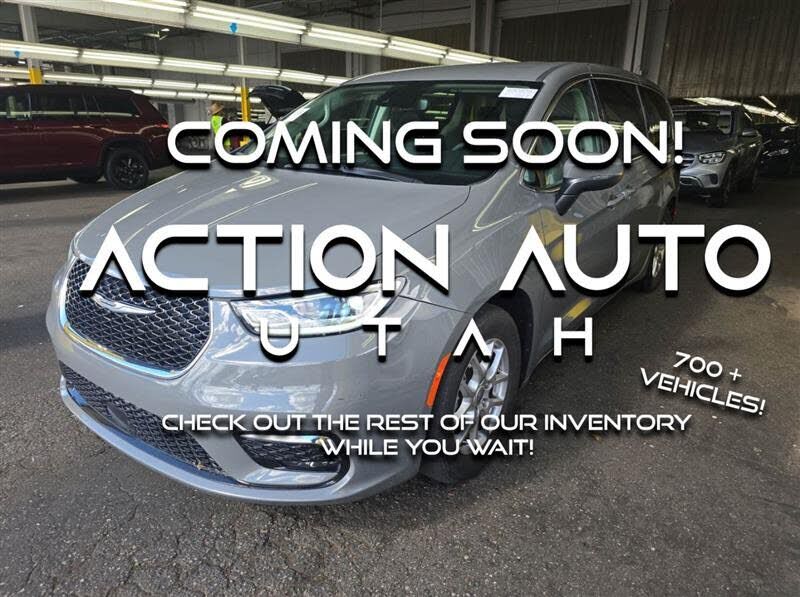 2023 CHRYSLER Pacifica