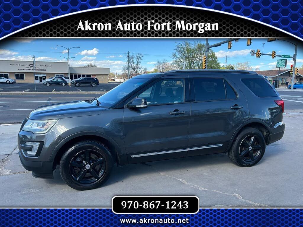 2017 FORD Explorer