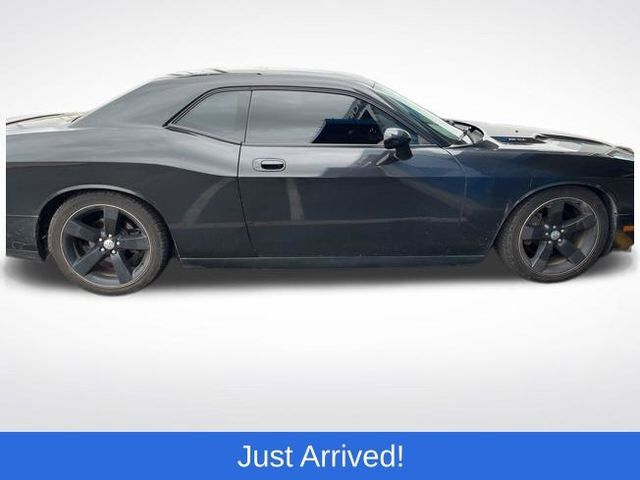 2009 DODGE Challenger