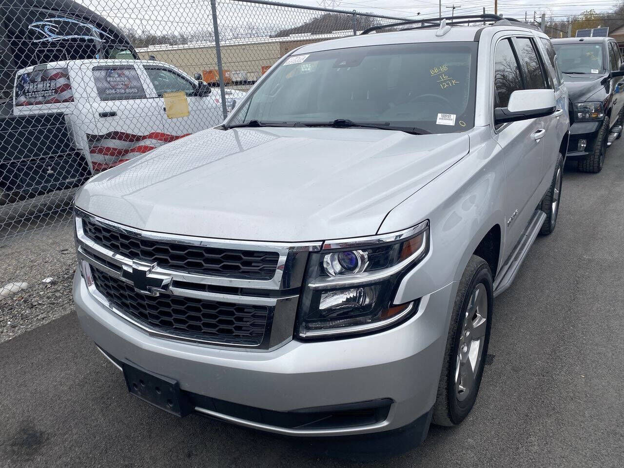 2016 CHEVROLET Tahoe