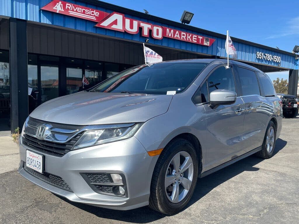 2018 HONDA Odyssey