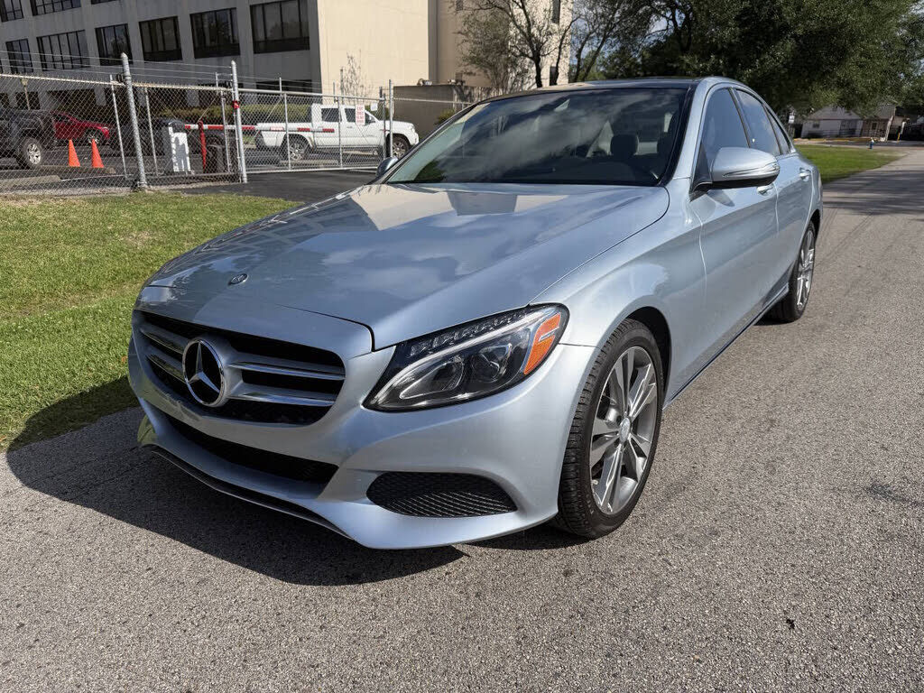 2015 MERCEDES-BENZ C-Class