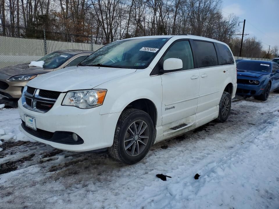 2017 DODGE Grand Caravan