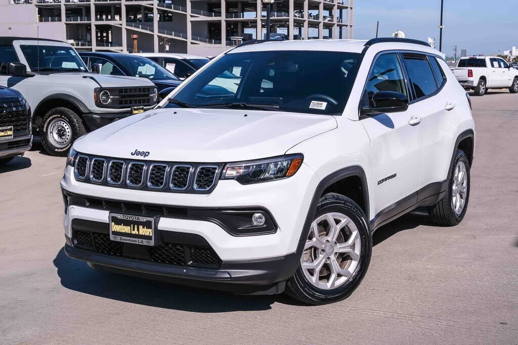 2024 JEEP Compass