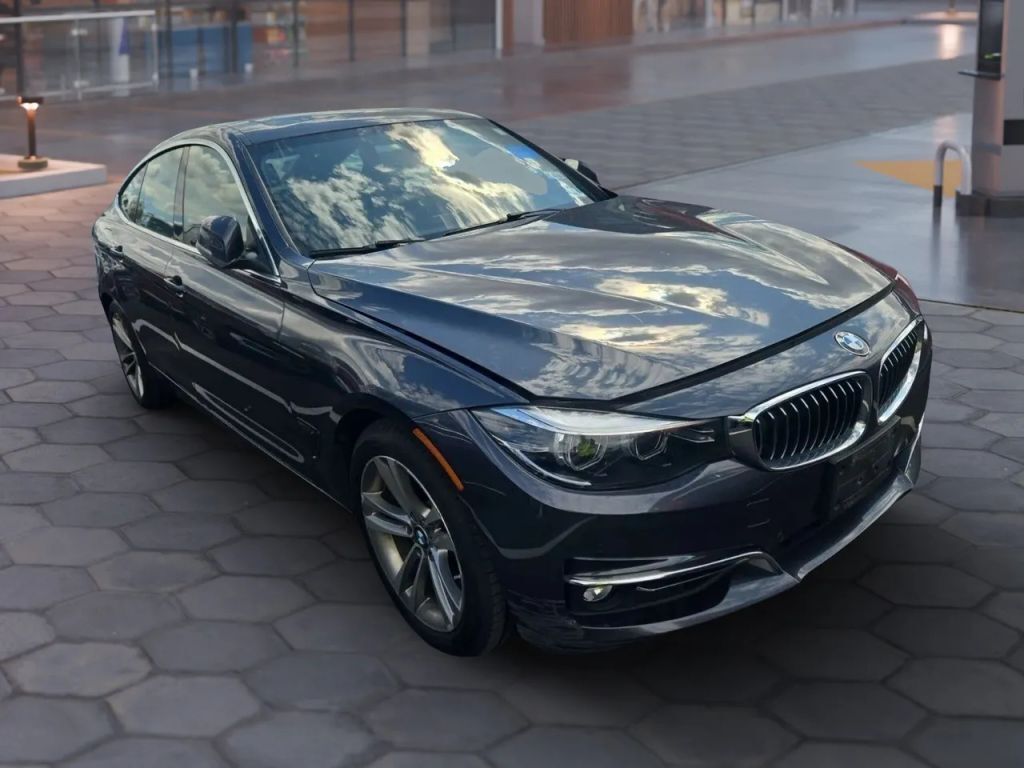 2018 BMW 3 Series