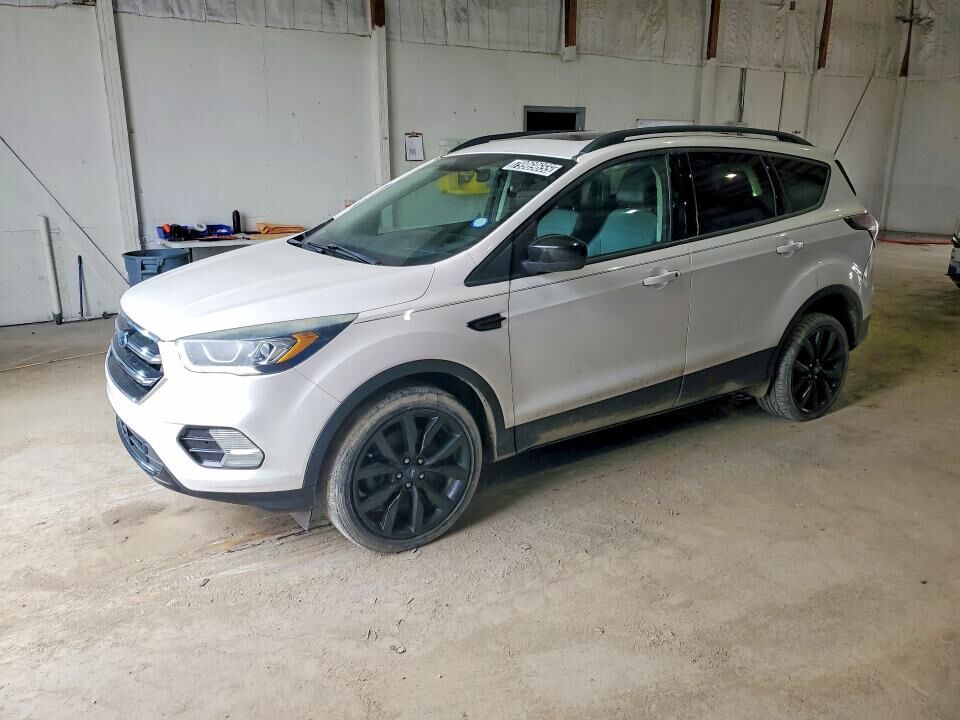 2017 FORD Escape