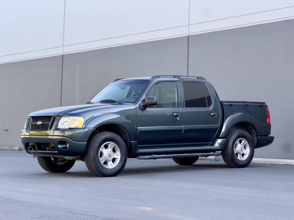 2004 FORD Explorer