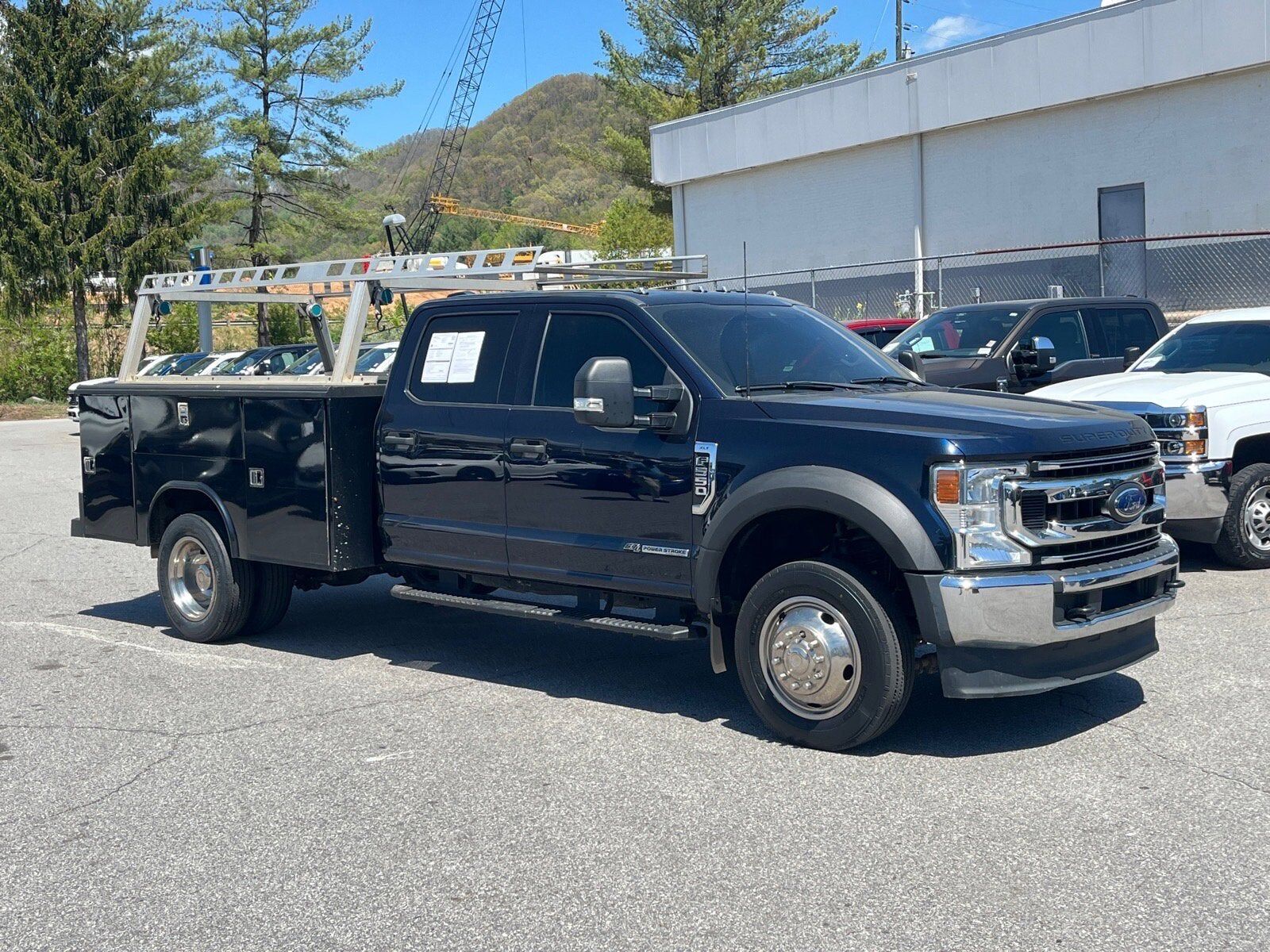 2022 FORD F-550