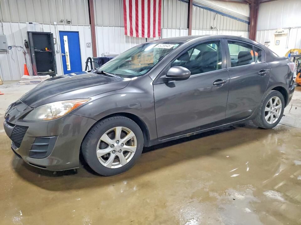 2010 MAZDA Mazda3
