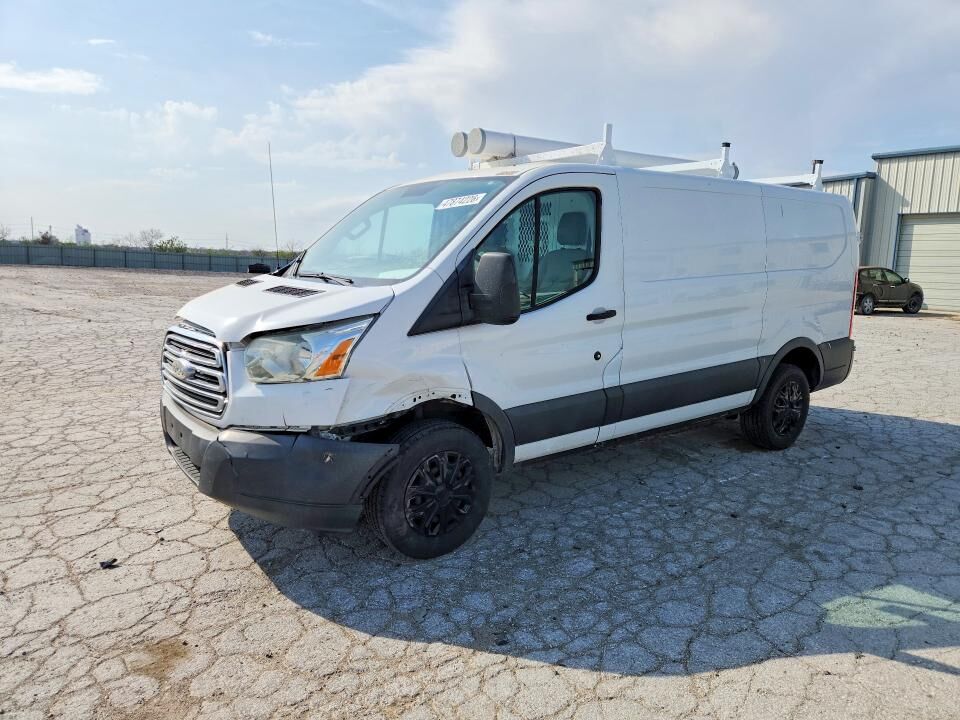 2015 FORD Transit