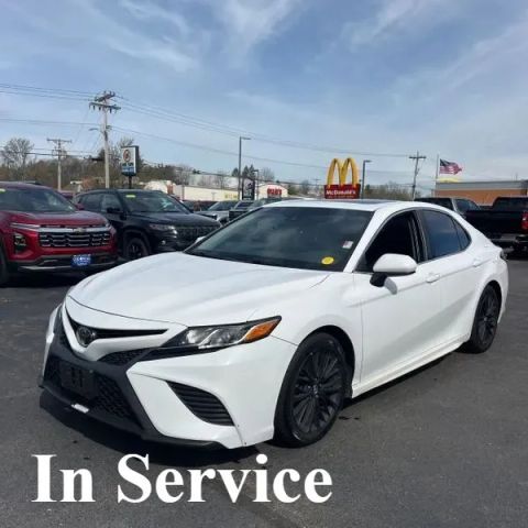 2018 TOYOTA Camry
