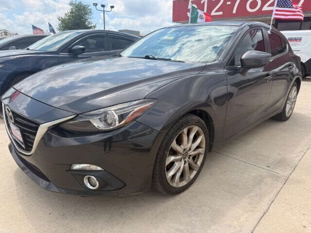 2015 MAZDA Mazda3