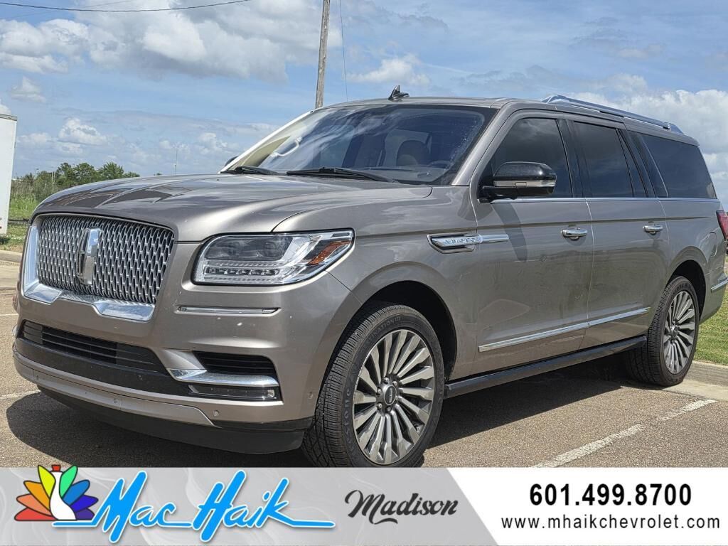 2019 LINCOLN Navigator L