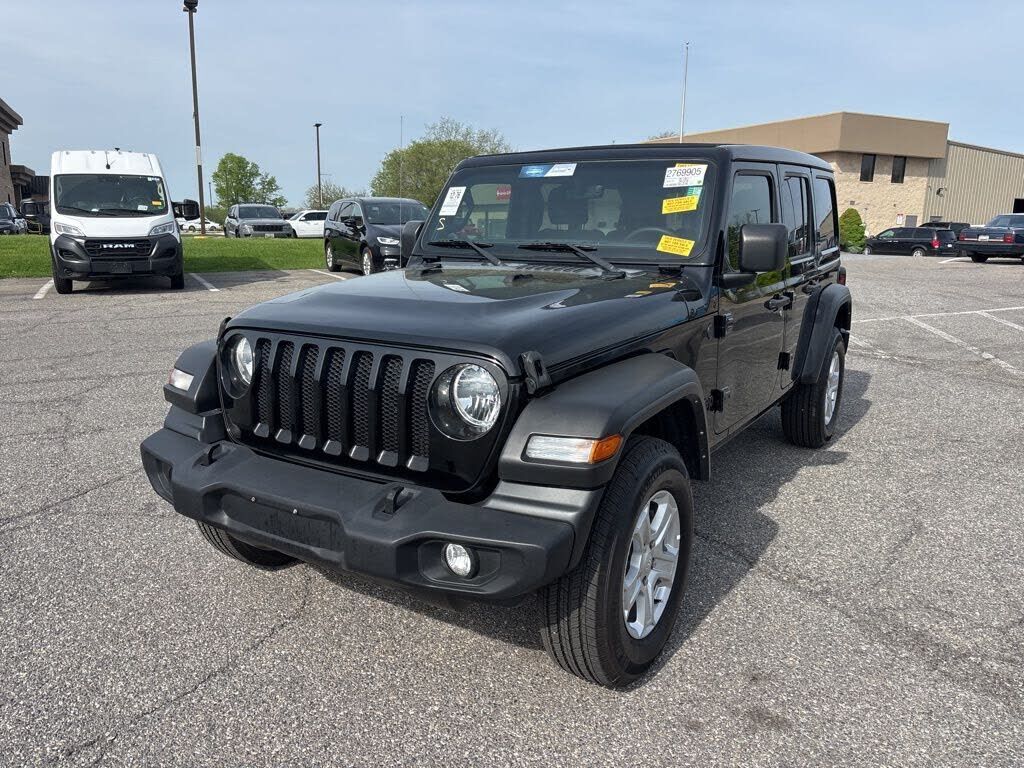 2022 JEEP Wrangler