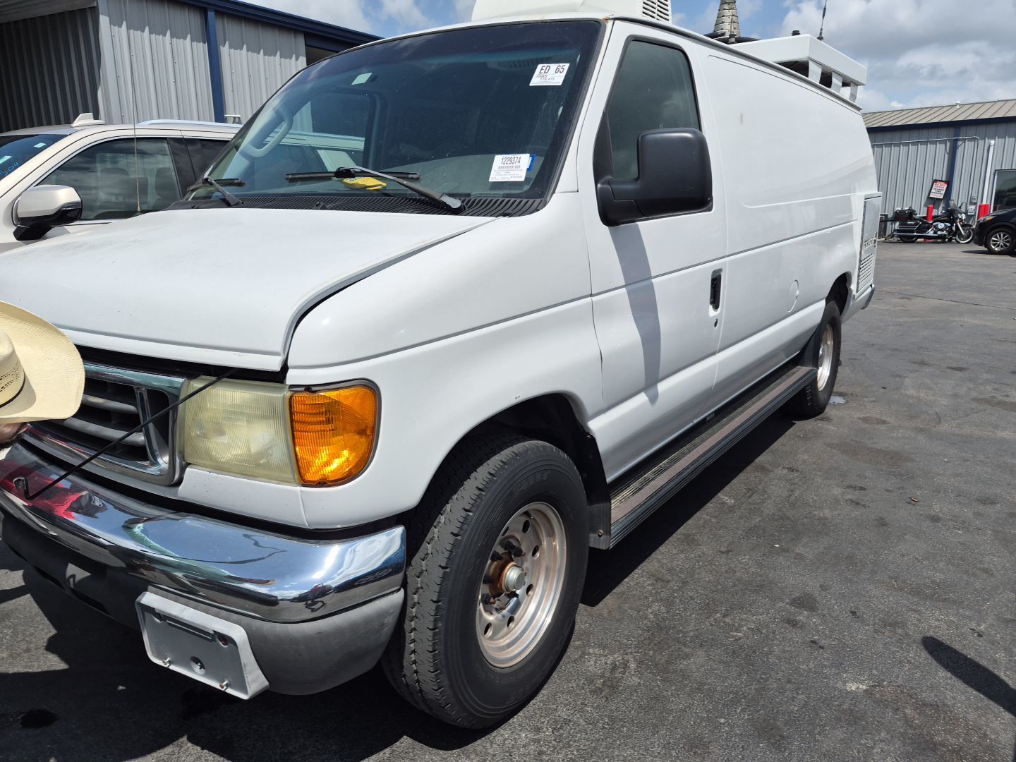 Ford E-350