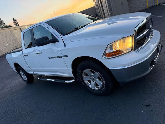 2012 DODGE Ram
