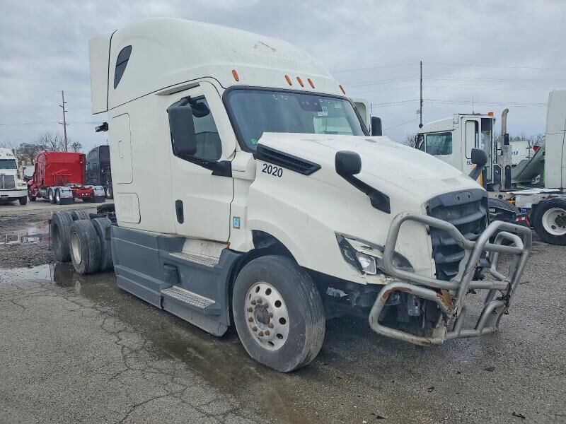 2020 FREIGHTLINER Cascadia