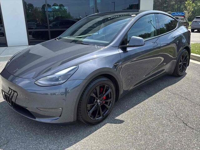 2022 TESLA Model Y