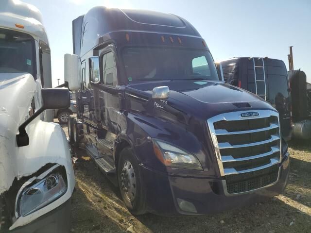2020 FREIGHTLINER New Cascadia 126" Sleepercab