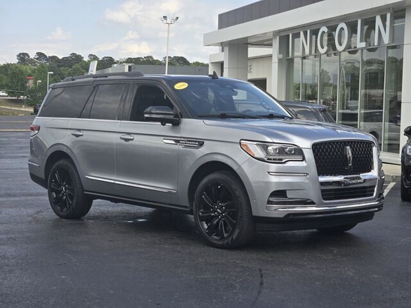 2024 LINCOLN Navigator