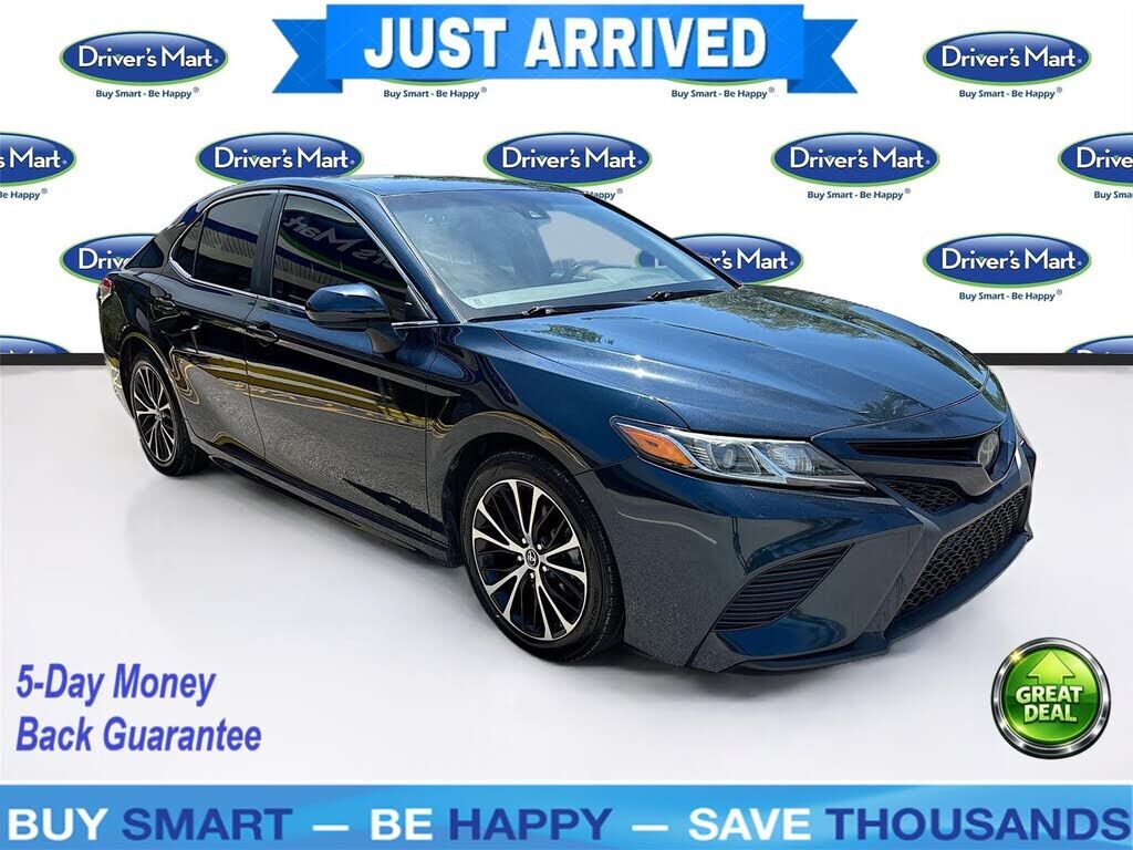 2019 TOYOTA Camry