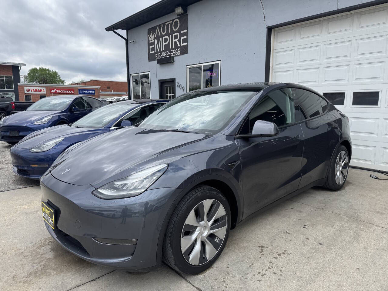 2021 TESLA Model Y