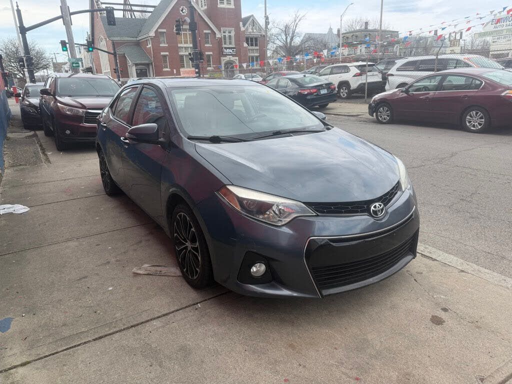 2016 TOYOTA Corolla