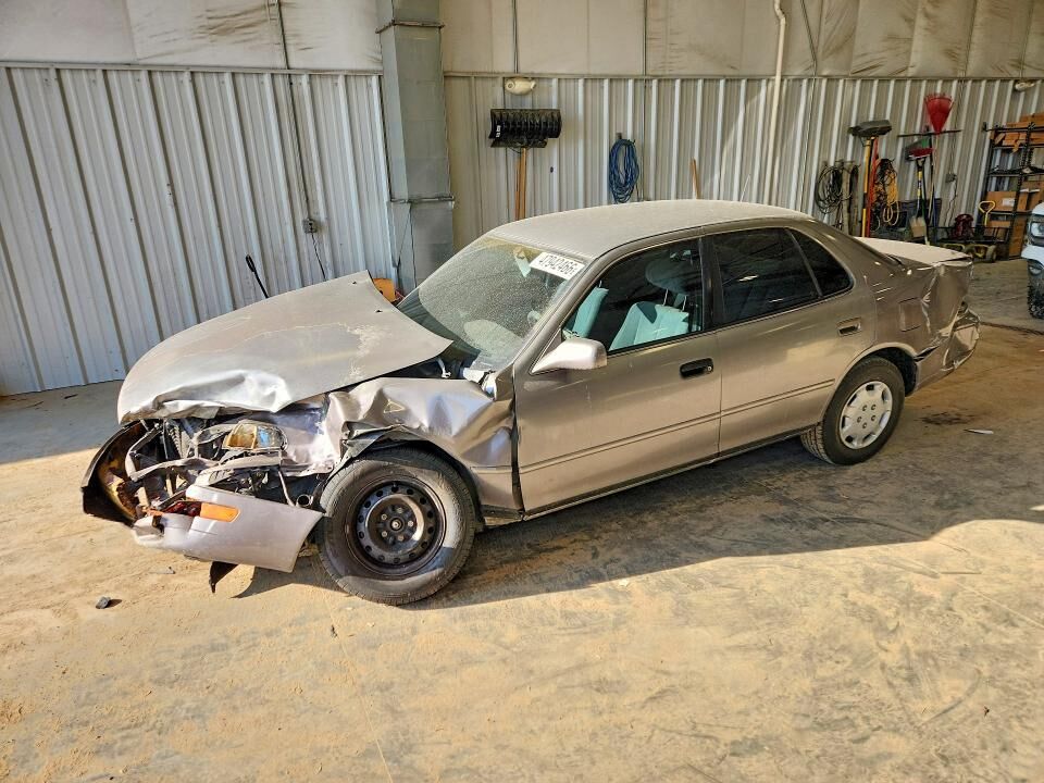 1994 TOYOTA Camry