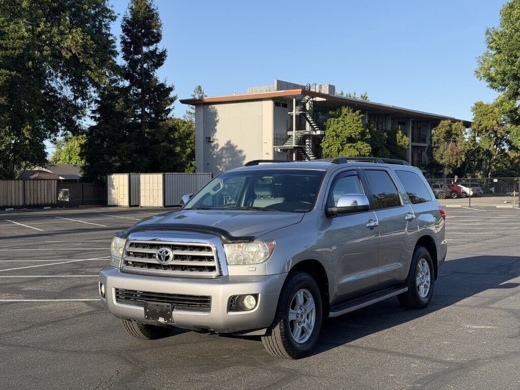 2008 TOYOTA Sequoia